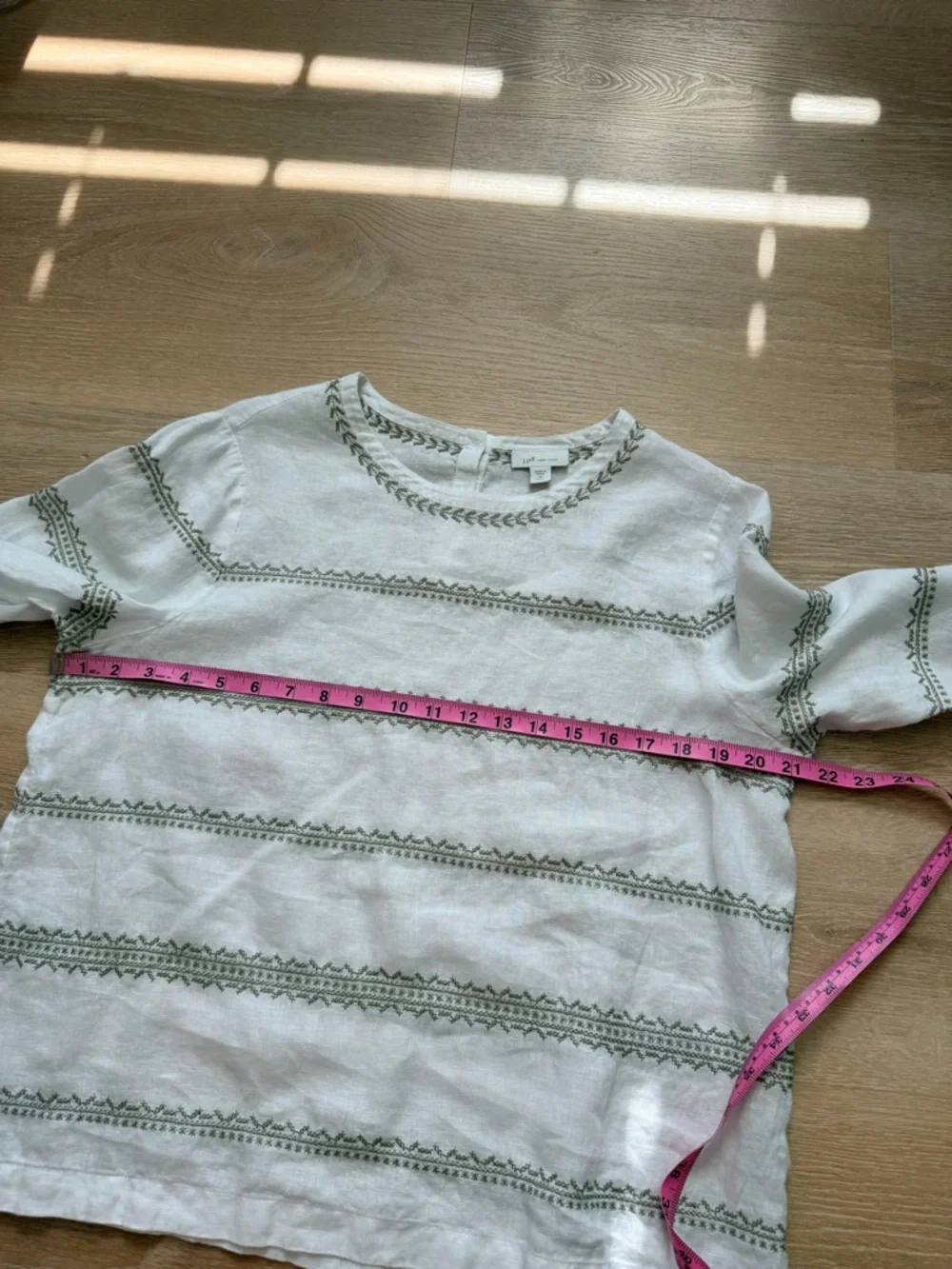 NWOT NEW J.Jill Love Linen Embroidered Top Blouse Shirt White/Sage 3/4 Sleeve M - Picture 8 of 9